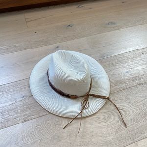Straw hat